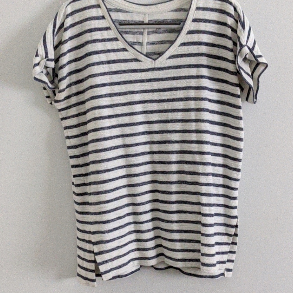 Style & Co Size M Women's Short Sleeve Shi…